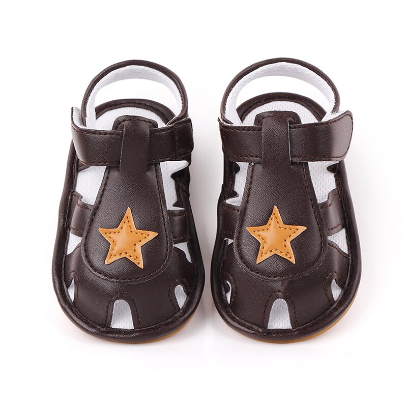 Sommar baby pojkar andas mockasiner halkskydd skor baotou sandaler småbarn mjuka sulor sneakers 0-12 månader dropshipper