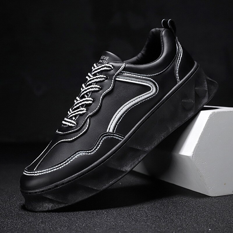 Refafa stilfulde fritidssko til mænd gule sneakers sort hvide gåfodtøj åndbart mesh sneakers mænd sko: Sort / 7