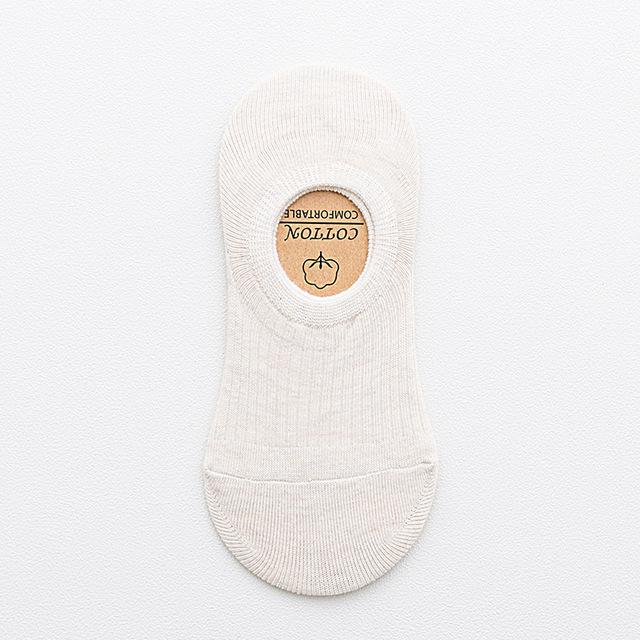 Zomer antislip onzichtbare no show sokken effen snoepkleur gekamd katoen japanse vrouwelijke casual bootsokken: Wit