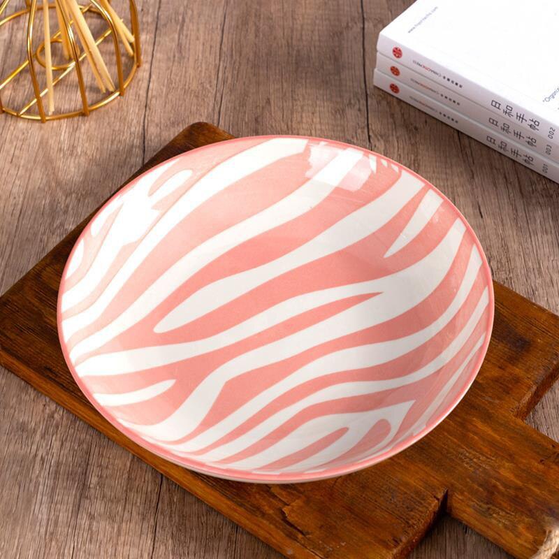 Plato Simple moderno con patrón de cebra, vajilla de cerámica, Color esmaltado a mano, Kawaii: 20cm Red