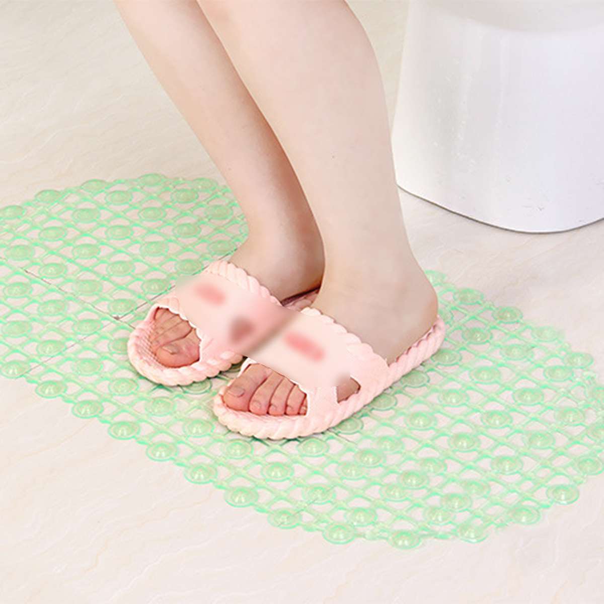 1pc PVC Anti Skid Suction Cup Grip Shower Bath Tub Mat Non-Slip Bathroom Shower Rug For Toilet Bath Shower Room Decor: Green