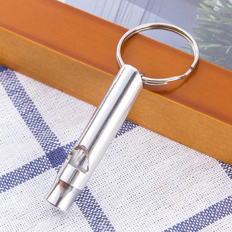 1pc tre mini pirat fløyte låve søt dukke nøkkelring musikkinstrument leke pedagogisk tre barneleker pirat: 05