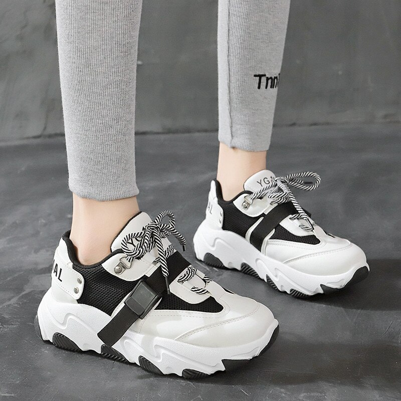 Vrouwen Runing Schoenen Kleurrijke Sport Schoenen Goede Vrouw Sneakers Trend Sales Lente Populaire Stijlen Platform: Black White / 6.5