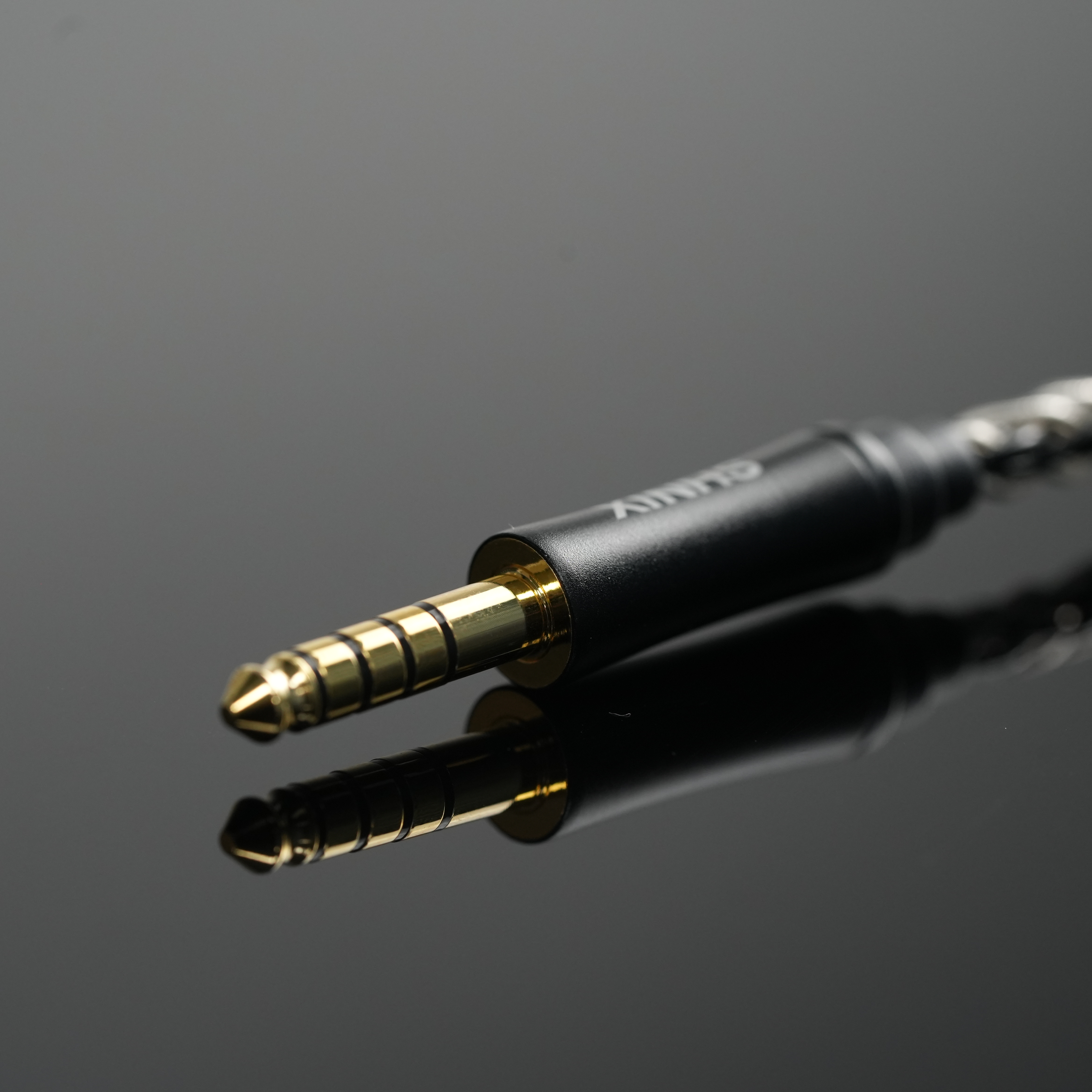 XINHS 8-Core Single Crystal Copper Plated Silver 2PIN QDC MMCX Suitable for OpenAudio HOLA Zero KATO Aria LAN Cadenza Tangzu IEM