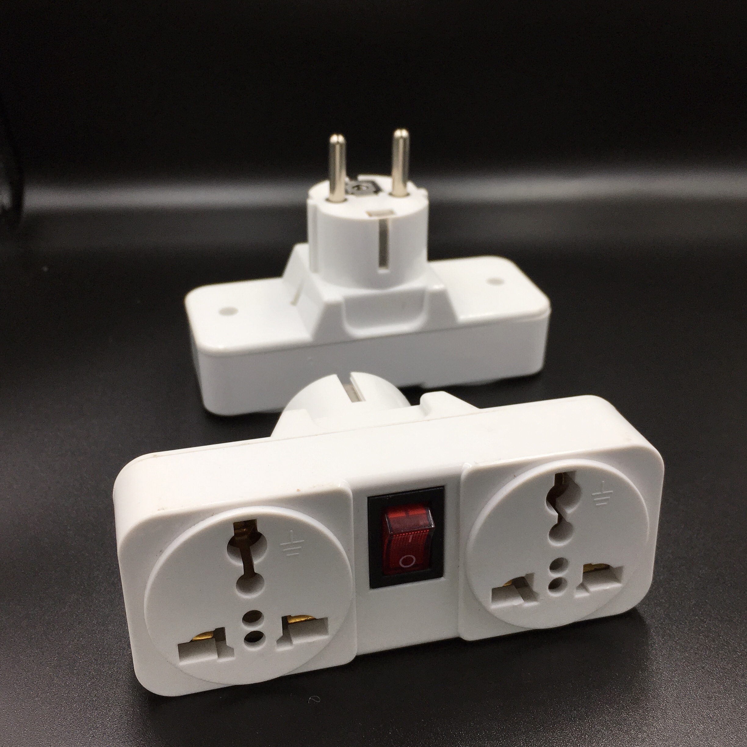 White Portable 250V 6/10A universal travel adaptor socket Europe extension socket power converter plug with on off light switch