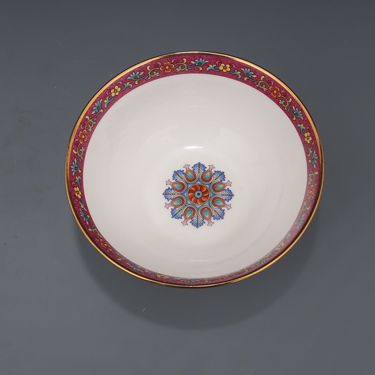 Qing Dynasty Qianlong Year Mark Bowl Pastel Color Flower Painting Gold Flower Pattern Bowl Antique Porcelain Collection