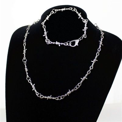 Ensemble Punk, gothique, en alliage de fils de fer barbelé, rambardes, lame, collier, lien, bijoux Bracelet, ras du cou hanche, unisexe, pour femmes, hommes et femmes: Thin Set