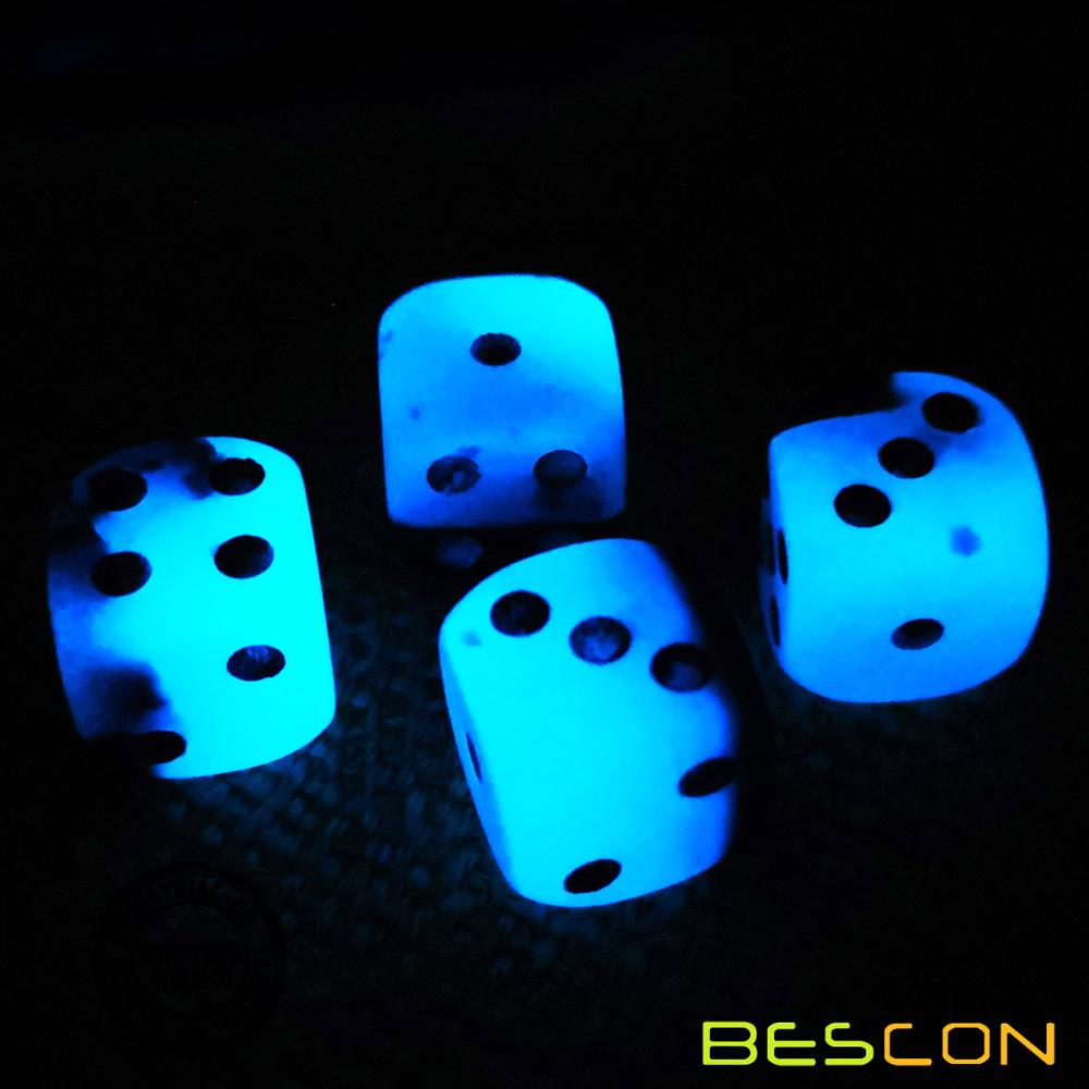 Bescon Twee Tone Glowing Dice D6 16 Mm 12 Stuks Set Blauw Dawn, 16 Mm Zes Zijdige Sterven (12) Blok Van Glowing Dice