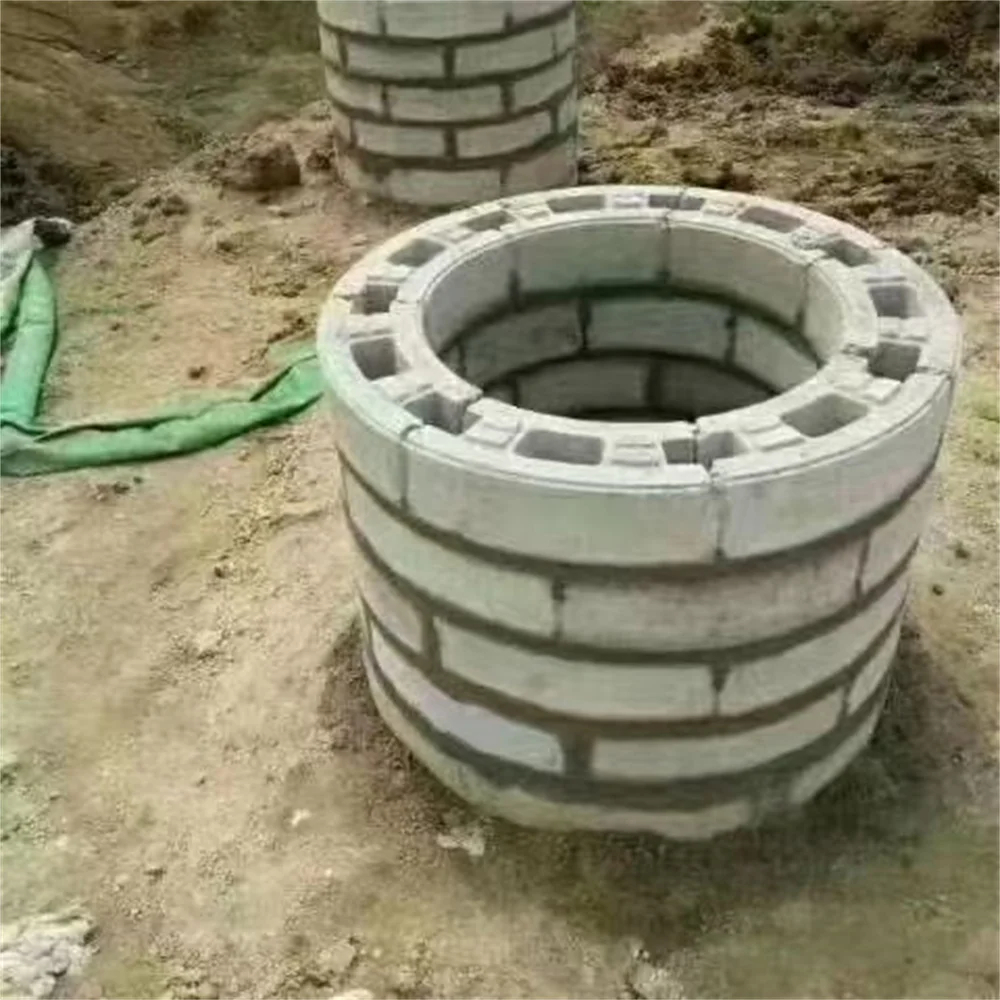 Boîte technique circulaire de moule de puits en béton, inspection de moule en plastique de brique, nuit au sol