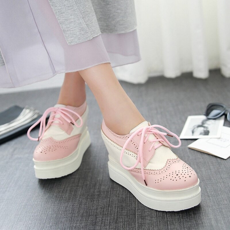 Asileto brogues lady platform pumps snörning creeper oxfords wedge skor för kvinnor vingspets college casual högklackat pumps zapato