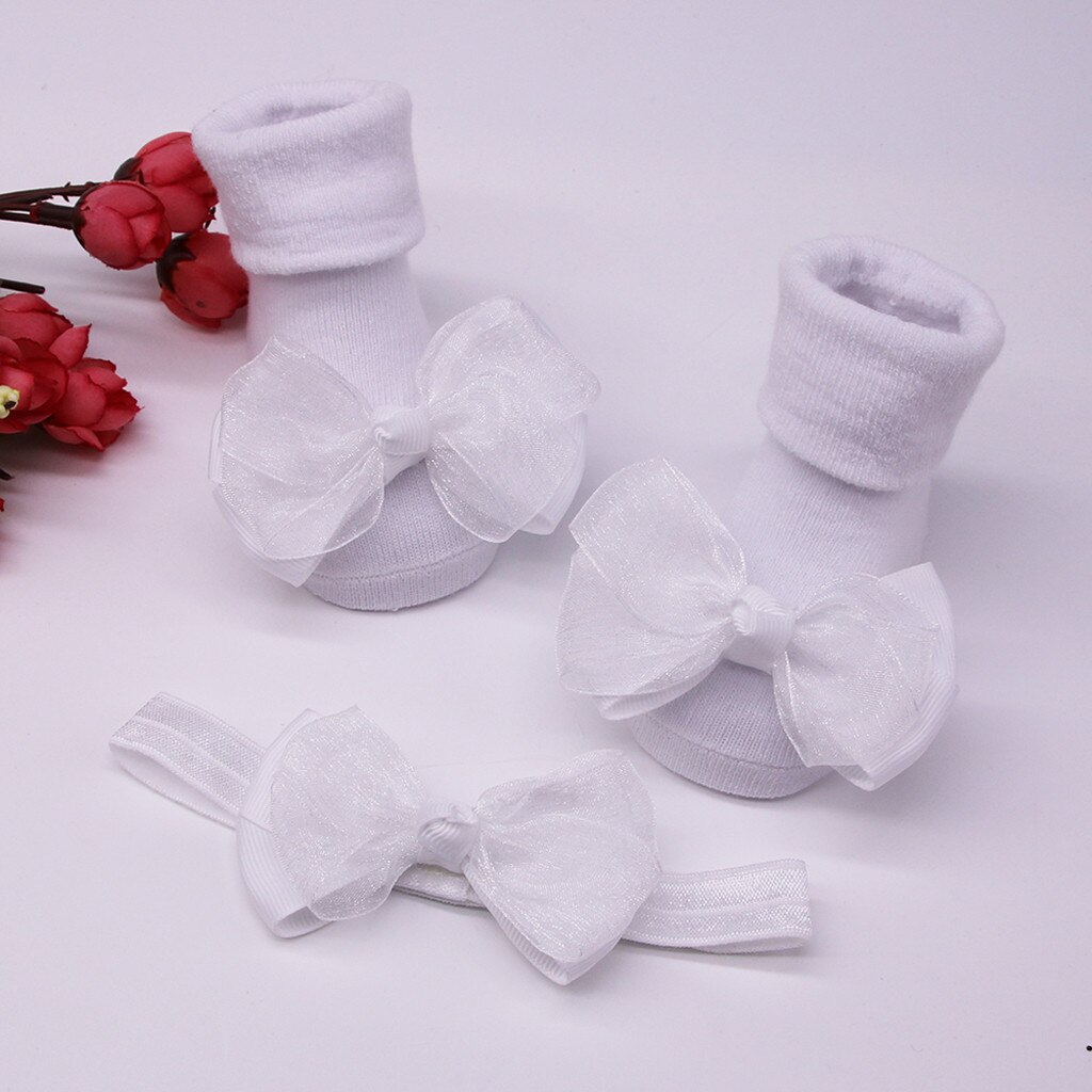 2 uds. Calcetines antideslizantes para bebés pequeños zapatos de zapatilla para niñas algodón suave para el invierno calcetines para interiores + 1 pieza de cinta de pelo Y819