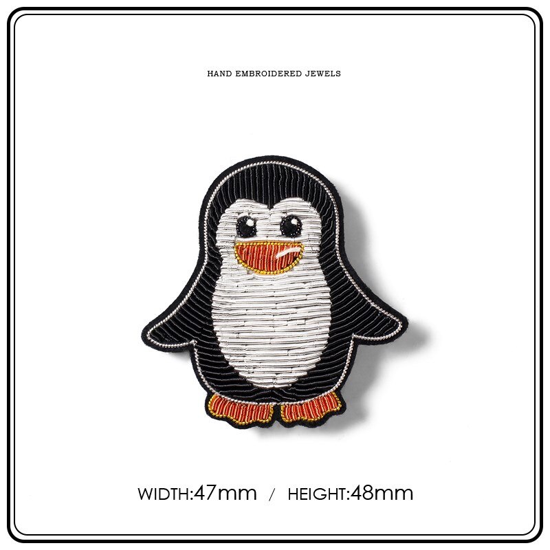 Cartoon Pinguin Brosche Nette Japanischen Abzeichen Handgemachte Stickerei Pin Feste Kleidung Zubehör Anti-licht Schnalle Dekoration: 2
