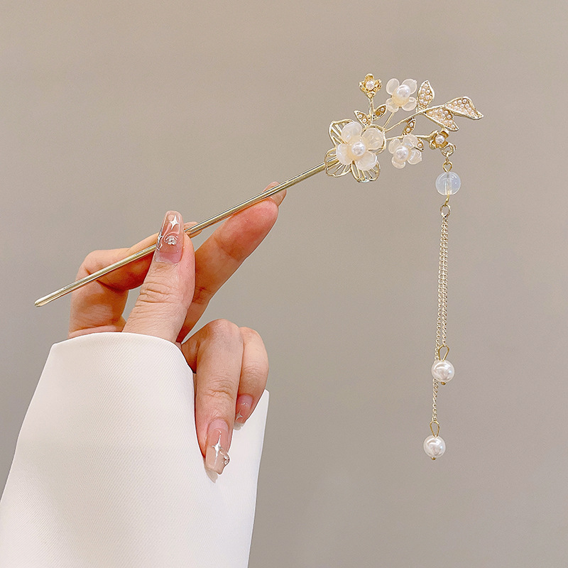 Pinza para el pelo para mujer, estilo chino, borla Retro, perla, diamantes de imitación, horquilla para boda, accesorios para el cabello, horquillas de Metal, joyería: Blanco lechoso