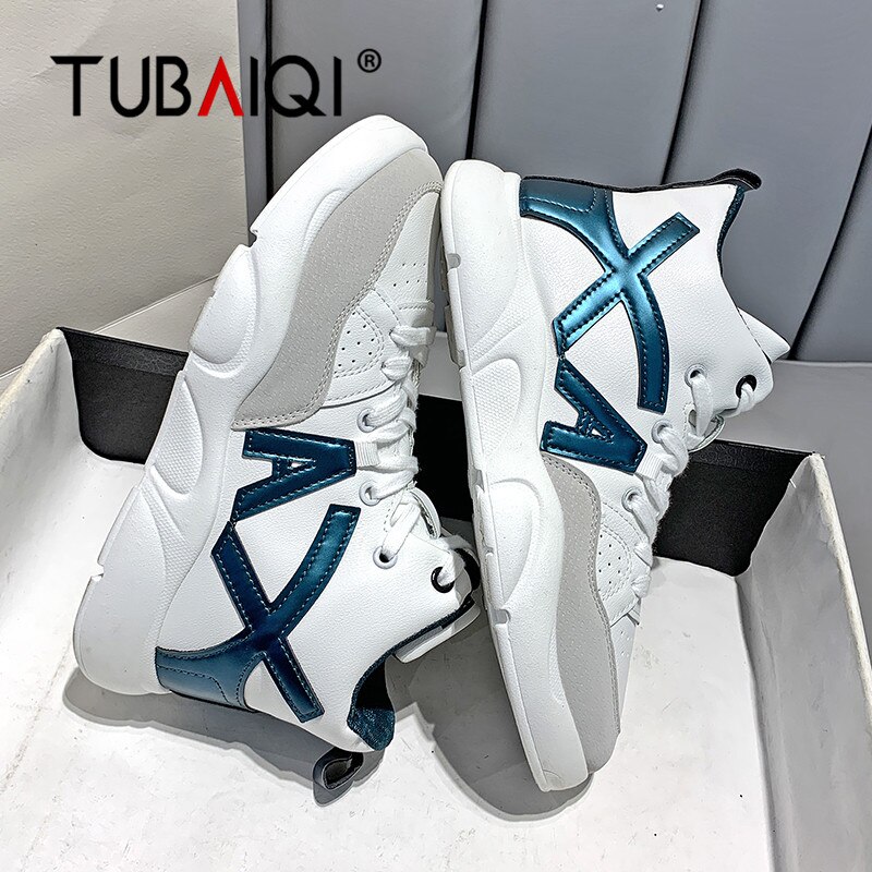 Kvinder hvide skateboarding sko kvinder sneakers high top flats åndbare street sports sko dame walking sko