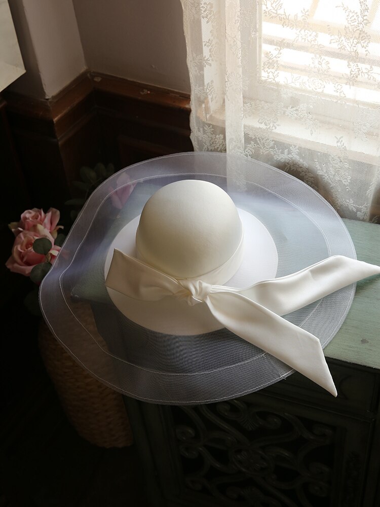 Luxury Large Brim Mesh Bucket Hat White Satin Bowknot Ribbon Fedora Hat High End Prom Banquet Evening Party Ladies Bride Hat