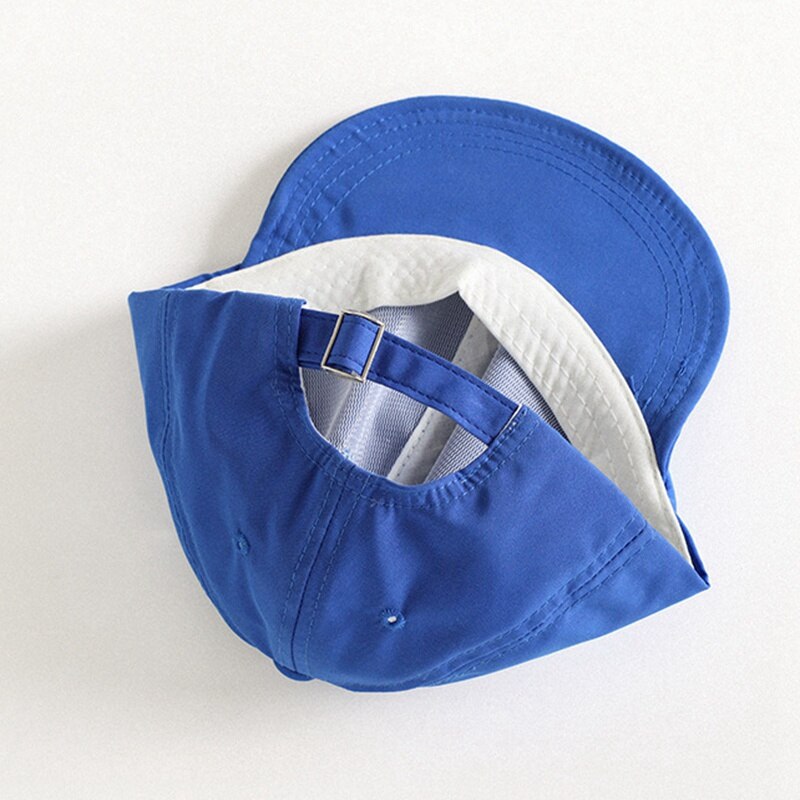 Kort kantjusterbar låve pappahatt ensfarget myk topp vår sommer baby topp lokk baseball lokk