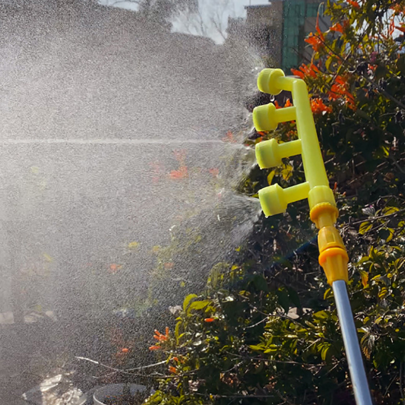 Waterirrigatie Sproeier met vier gaten Hydraulische bloementuin Sproeier met vier gaten