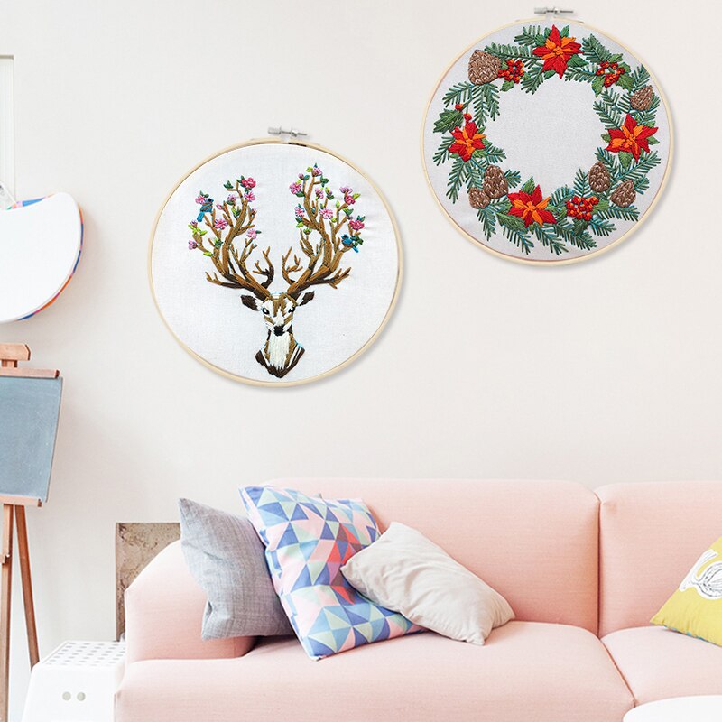 Embroidery Kits Holding Flowers Embroidery Shed Sewing Kit Xmas Wreath Style With Embroidery Hoop Beginner Hand-stitched Decor