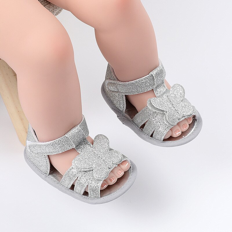 Sandales à nœud papillon pour bébés filles, jolies chaussures de princesse plates à semelle souple, antidérapantes, pour premiers pas, été,: Silver / 0-6 mois