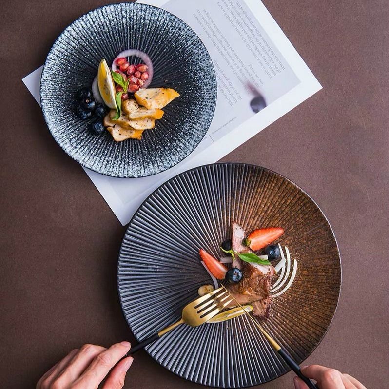 Japonais moderne en céramique assiette Steak alimentaire assiette ménage repas Snack plat haut de gamme porcelaine ensemble de vaisselle