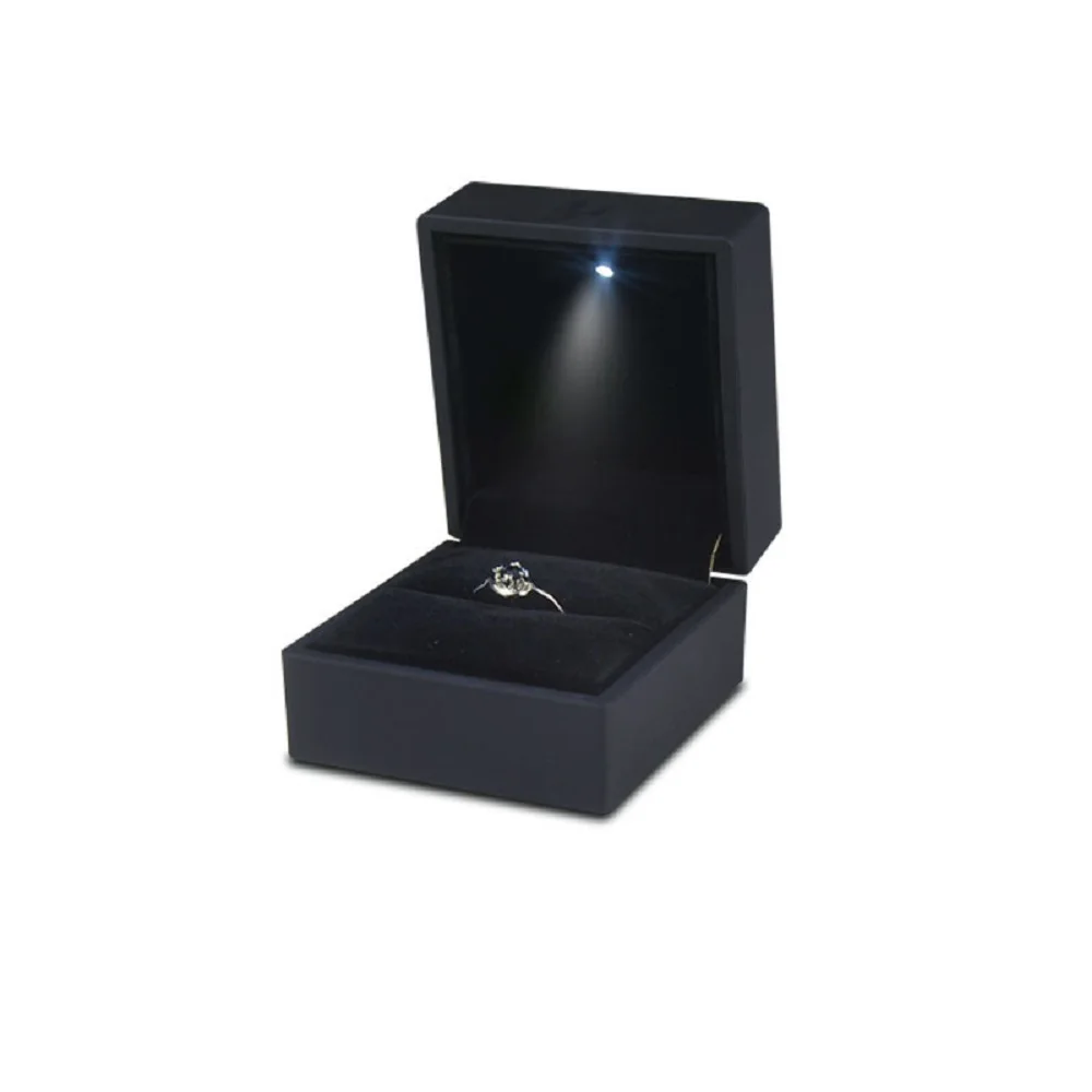 Sieradendoos LED-ringdoos voor trouwring Verlovingsringdoos Geschenkdoos Verpakking Showdozen met licht, doos voor sieradendisplay