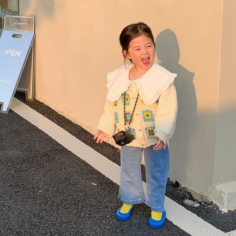 Lente Meisjes Mode Bloemen Hollow Vesten Ontwerpen Gebreide Lange Mouwen Truien