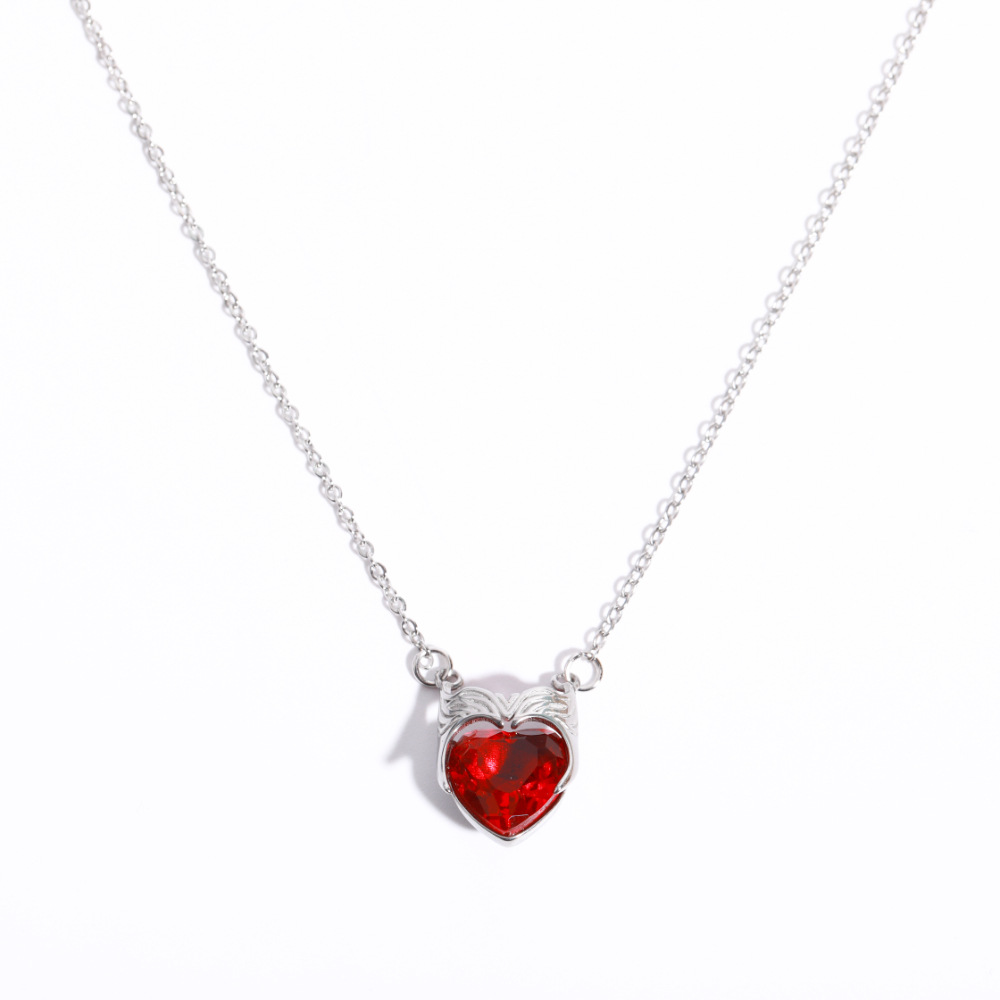 Movie Scarlet Witch Necklace Jewelry Cute Rhinestone Love Heart Helmet Pendant Choker Necklaces Geek Accessories: Orange