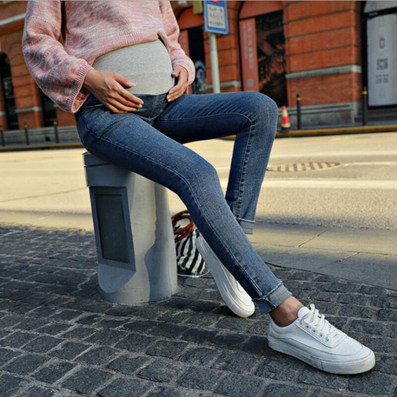 Talla 4XL maternidad jeans algodón vaqueros adelgazantes pantalones vaqueros de cintura elástica para mujeres embarazadas ropa para ropa de mujer embarazada