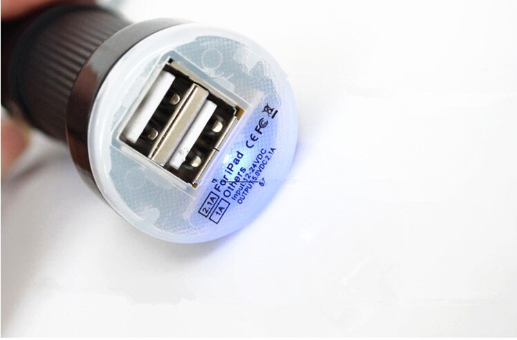 Neue 2-Hafen Mini Universal- Dual USB Auto Ladegerät Adapter Kugel 5V 2,1 A + 1A Für iPhone Clever Telefon
