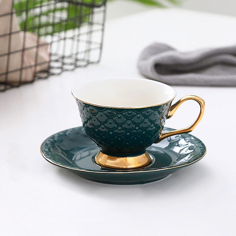 Juego de Taza de Café de Cerámica y platillo de lujo, , tazas de té de la tarde, taza de leche para el desayuno, plato perfumado con cuchara, de Navidad: Green 