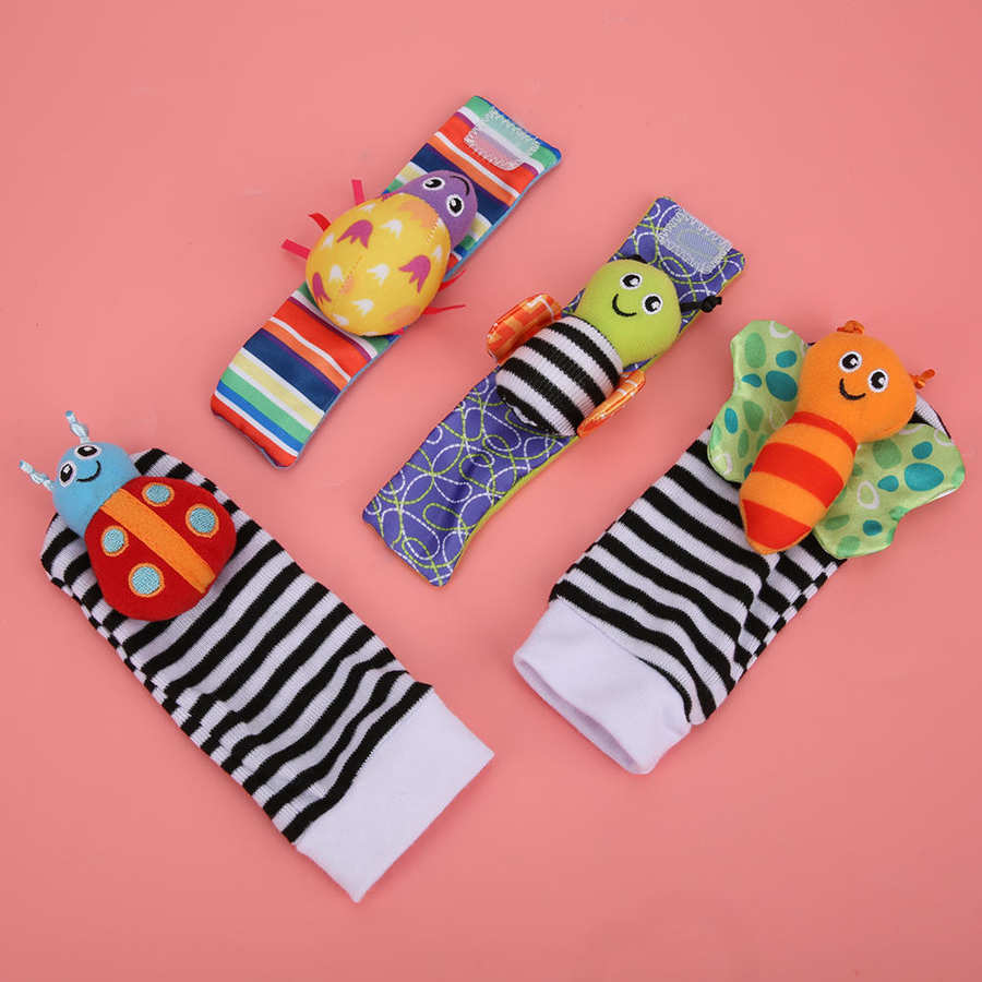 4 Stuks Baby Sokken Speelgoed Schattige Dieren Zachte Sok Opknoping Speelgoed Baby Baby Pols Rammelaars En Foot Finders Perfect voor 0-2 Maanden