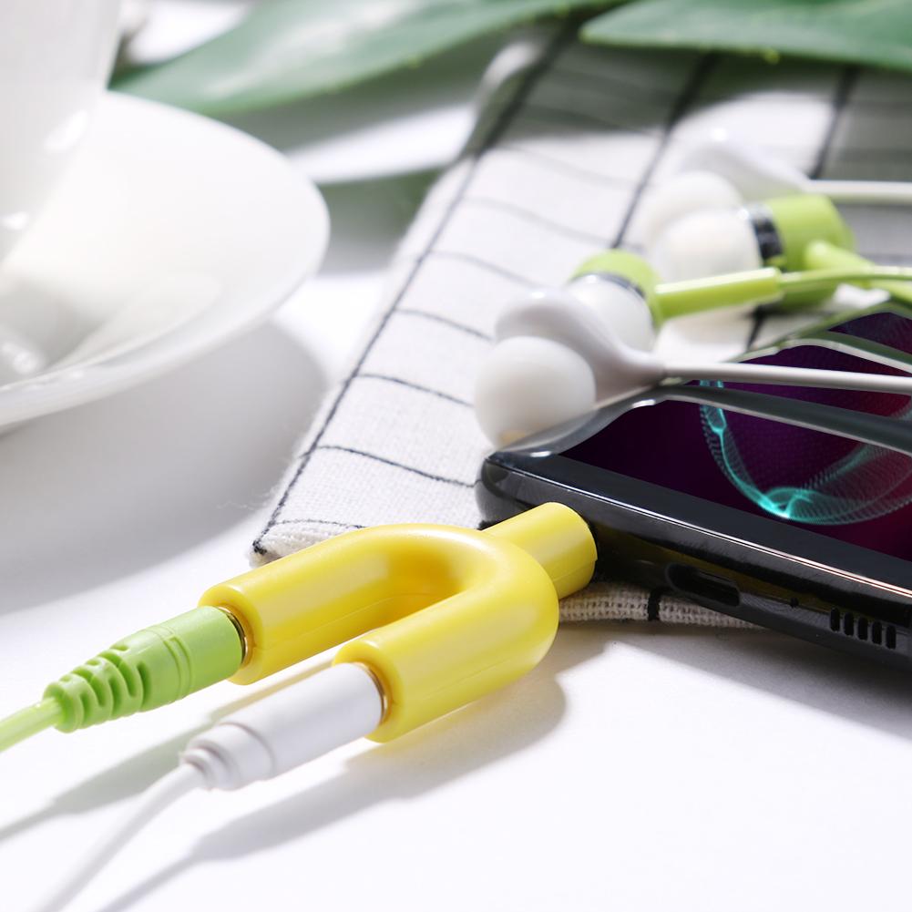 3.5mm Extension Earphone Headset Audio Splitter 1 Male to 2 Female Cable Adapter Portable Metal+Plastics Converter Connector