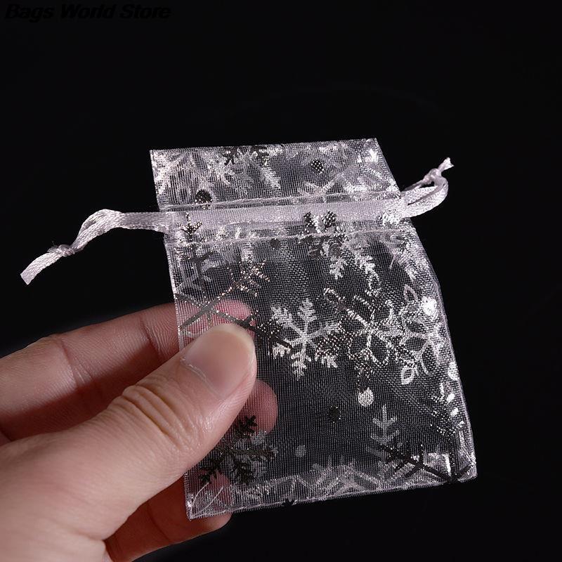 100 Stks/partij Verpakking Tassen Wit Met Zilveren Sneeuwvlok Christmas Pouches Organza Zakjes Gunst Van Candy Snoepjes Opslag