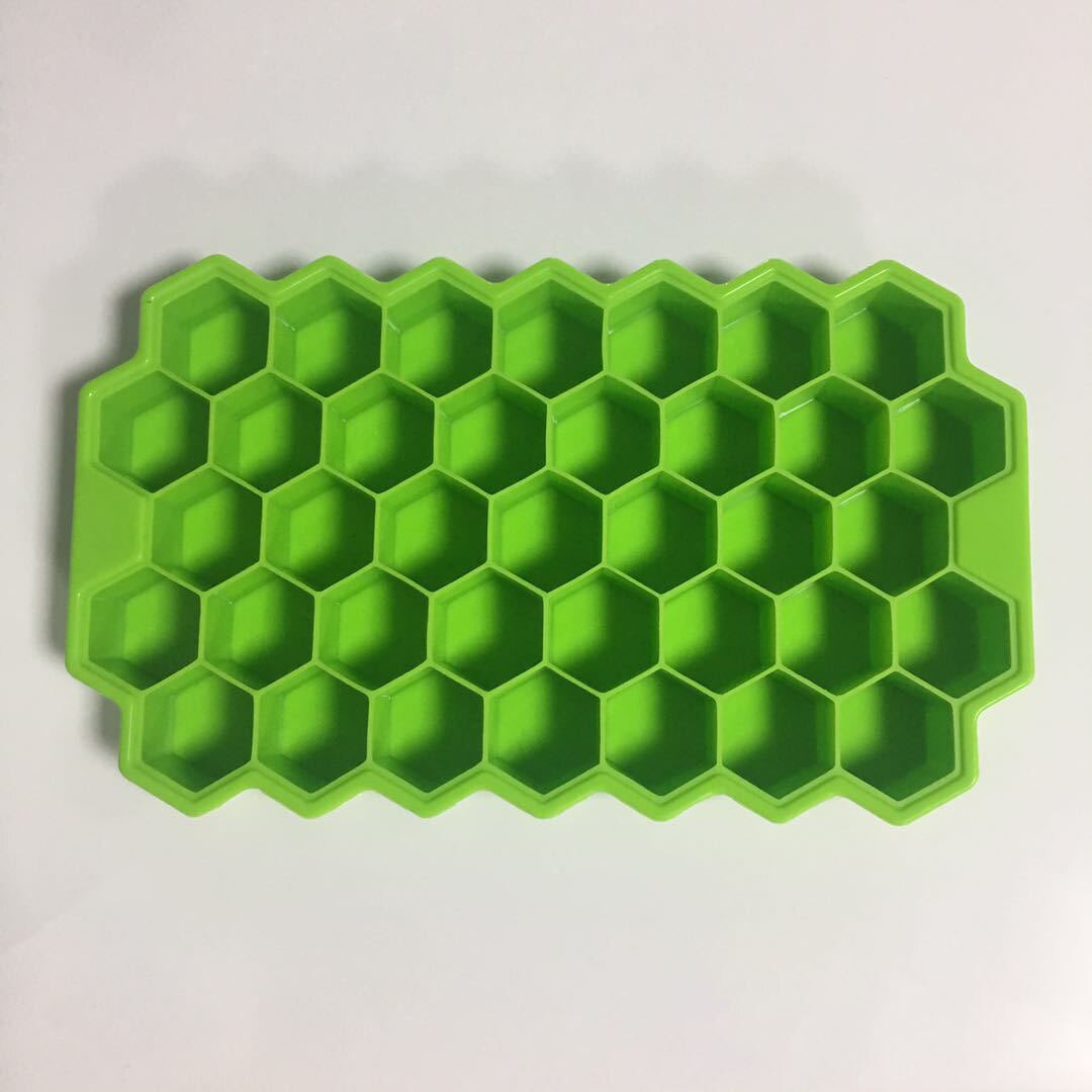 Silicone Honeycomb Ice Cube Tray Ice Cube Mold Food Grade Cavity Flexible Ice Molds Whiskey Cocktail Ice Maker: Green