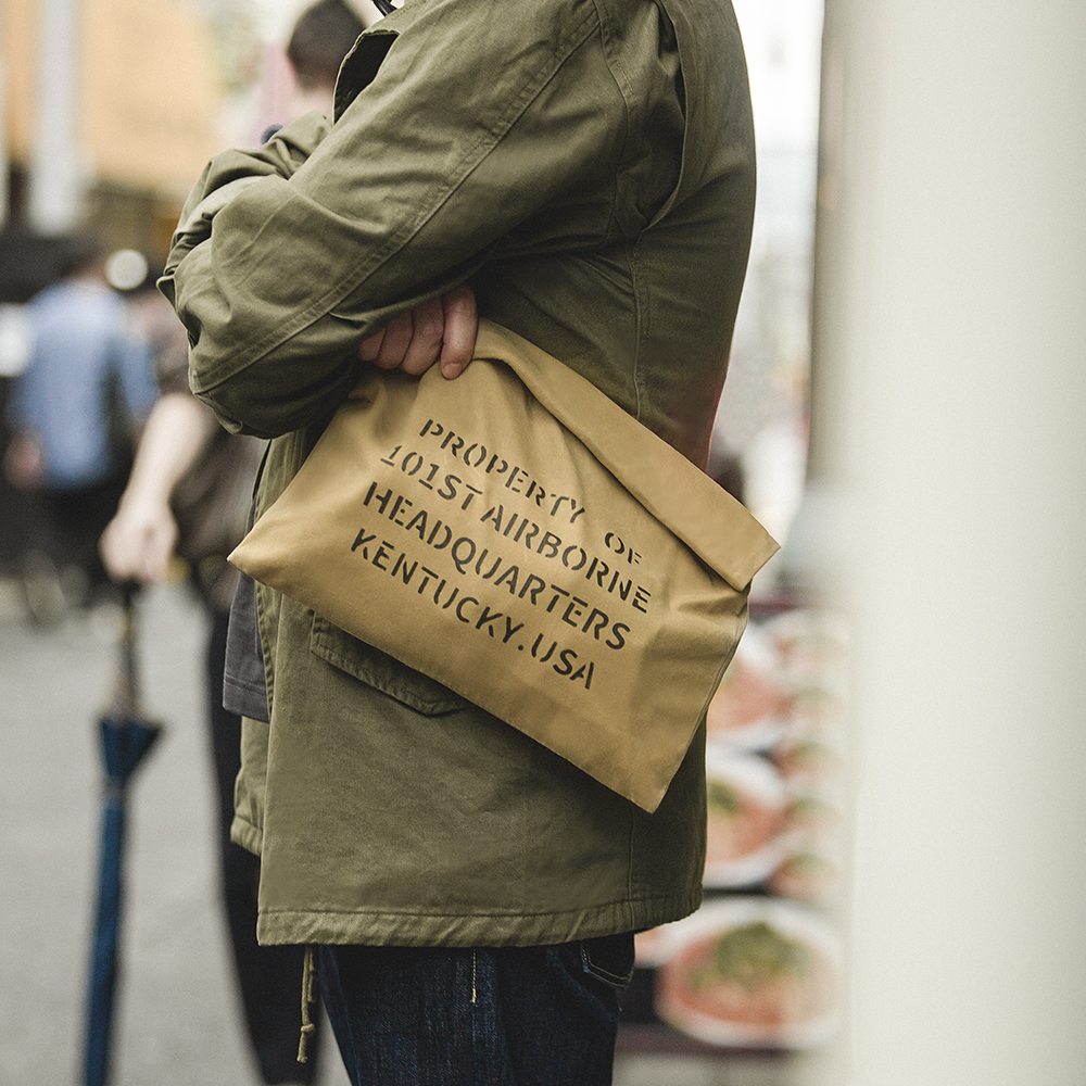 Maden-Bolso de mano Retro para hombre, bolsa pequeña de lona con cera al óleo, para documentos oficiales, informal, sobre para documentos