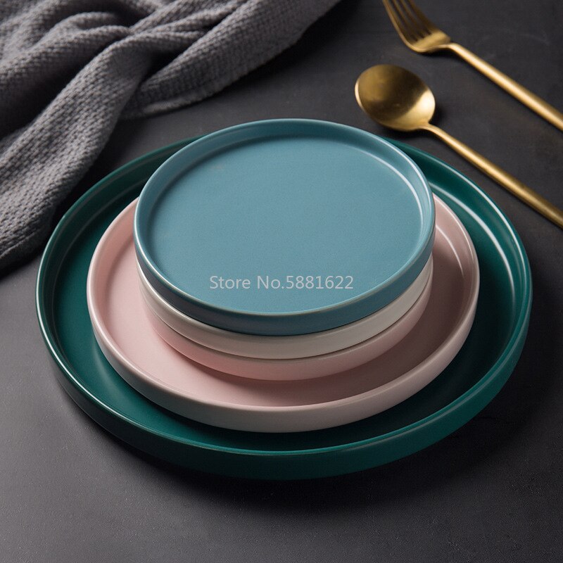 Assiette ronde créative en céramique, plateau ménager vert foncé mat, vaisselle nordique rose en céramique, assiette alimentaire occidentale pour Steak