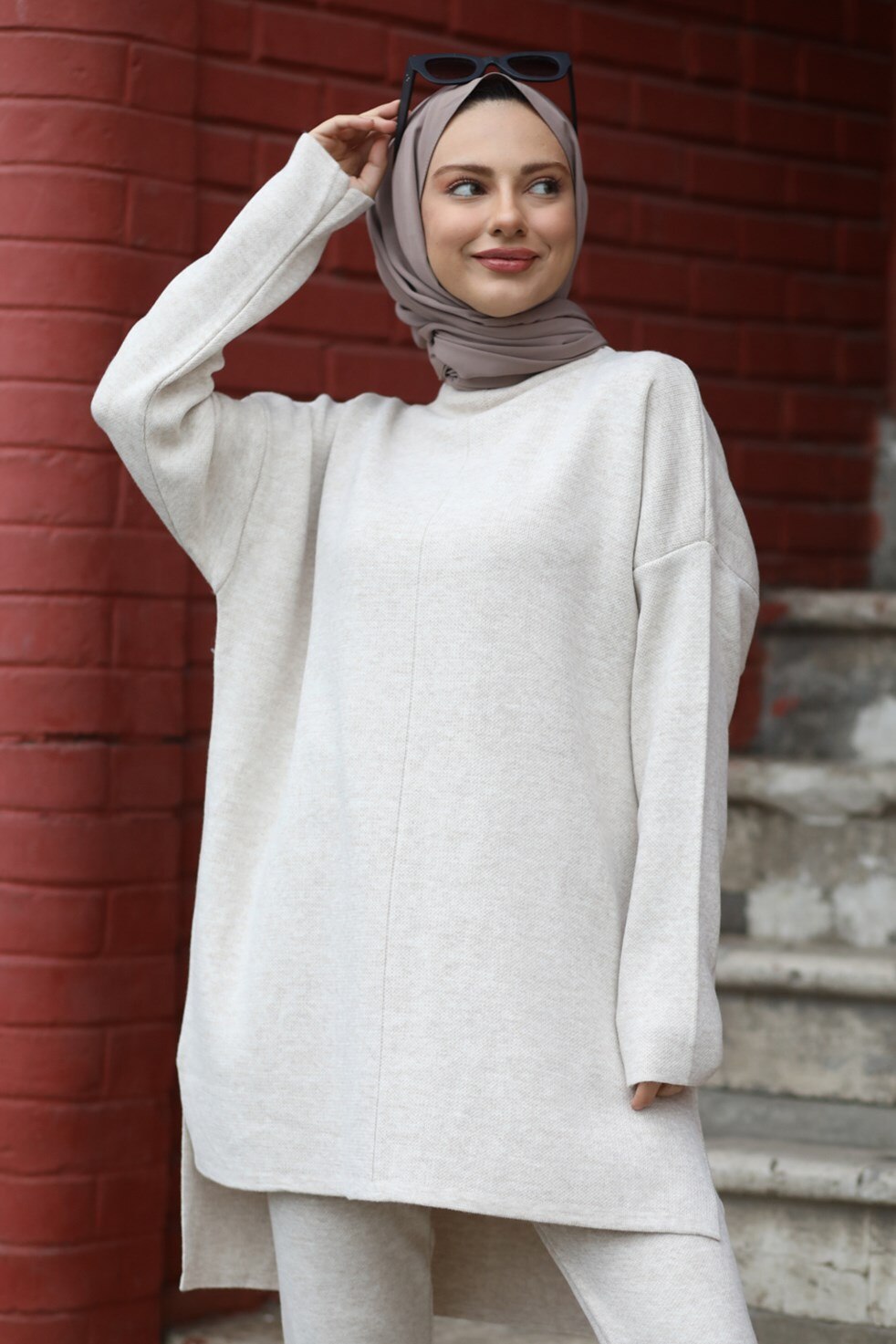 ‎Tight Leg Knitwear Team‎ Sports set outfit for Muslim women Hijab İslamic Clothing young Muslim women's style Dubai Turkey
