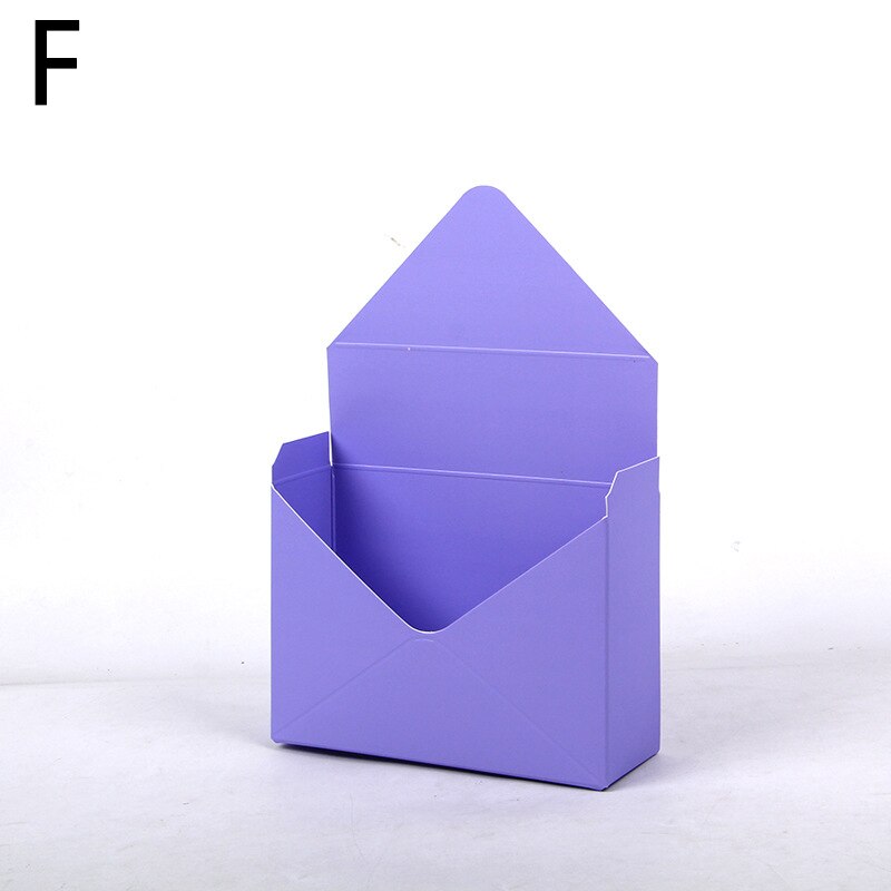 Envelope Flower Boxes Bouquet Box Hand Holds Folding Floral Bouquet Paper Box Romantic Wedding Flower Paper Holder Decor