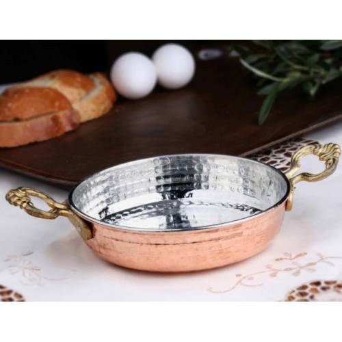 Traditionelle Türkische Kupfer Ei Omelett Pfanne, Sahan, Friteuse Topf mit Durcheinander Griffe Hand-tätowierte Kupfer Pfanne, ei Pfanne