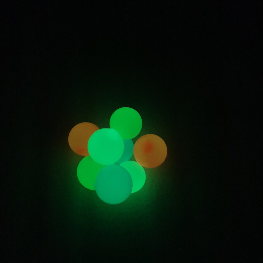 4 pz/set Glow In The Dark Sticky Wall Balls 6.0CM calici palle Fidget giocattoli per ragazzi ragazze Antistress prodotti interessanti