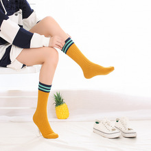 Schudden harajuku Leuke Japanse High School Meisjes Katoen lange sokken Losse Gestreepte Multi kleuren vrouwen Crew Sokken voor Herfst Winter