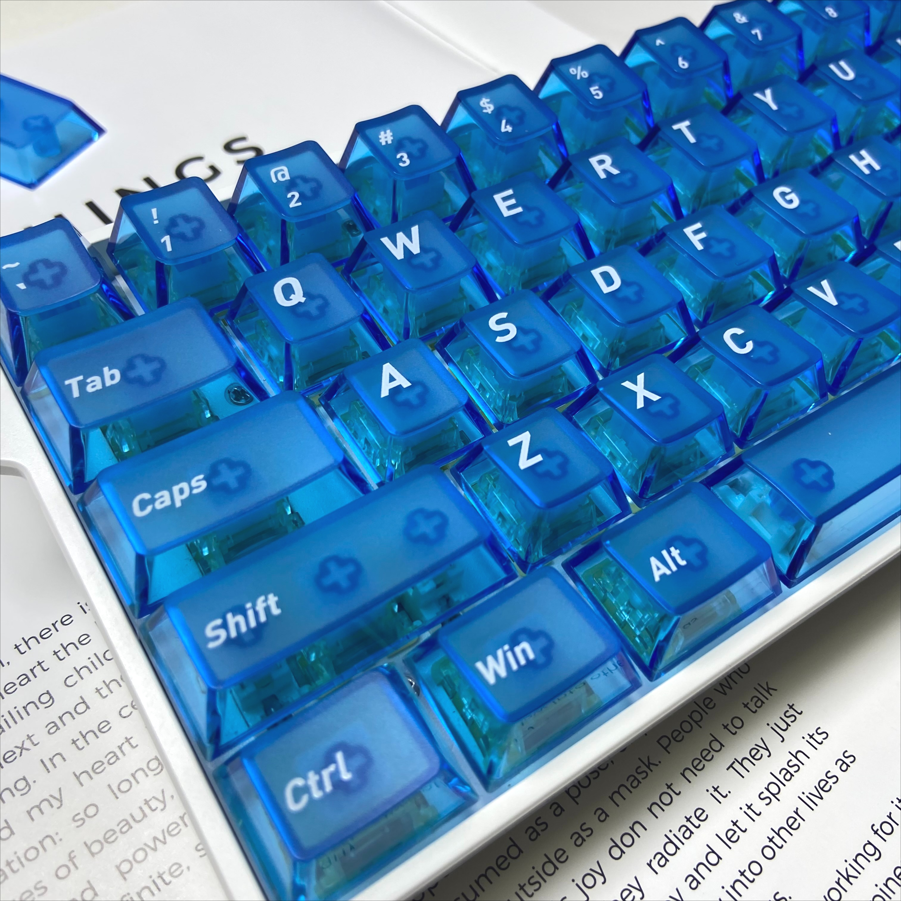 Front Matte Finish Keycaps Sides Translucent Cherry Profile PC Keycaps for Gaming Mechanical Keyboard Key Caps Custom Keyboard