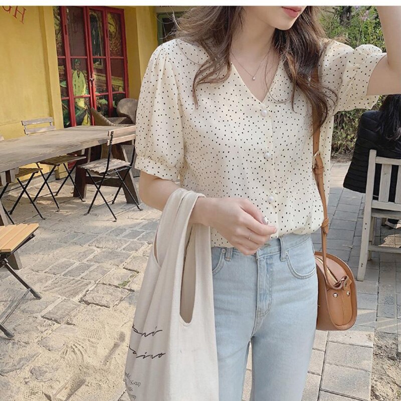 Camisa de lunares para mujer, blusa de talla grande de manga corta para chica, blusa coreana sencilla de gran tamaño que combina con todo,: Blanco / XL