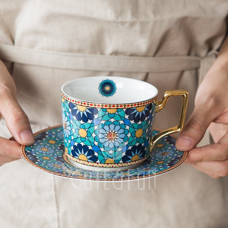 Marokkaanse Stijl Luxe Koffie Kop En Schotel Set Voldaan Gouden Handvat For A Speciale Koffie Cappuccino Keramische Afternoon Tea