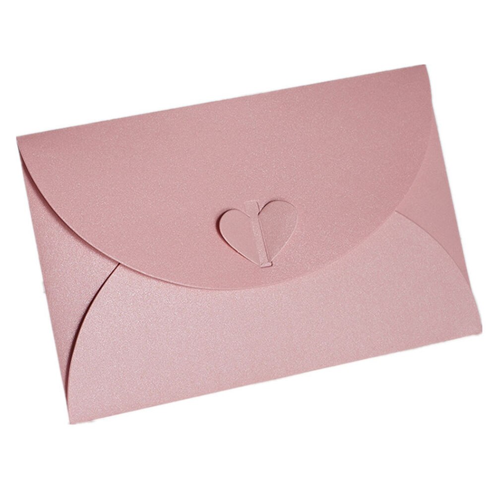 1pcs Heart-shaped Kraft Paper Envelopes Simple Love Retro Buckle Decorative Envelope Small Paper Wedding Invitation Envelope