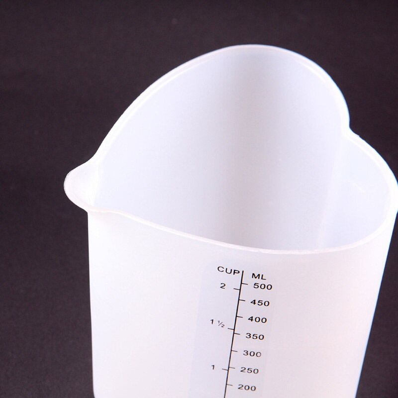 500ML Silicone Measuring Cups with Clear Scale Heart Heat Resisting Cake Making Dessert Beaker Stir Mold Baking Kitchen DIY Tool
