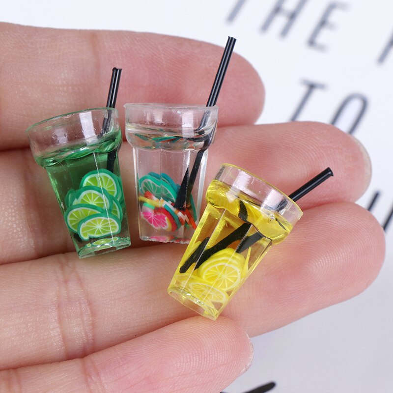 Mini 1/12 Dollhouse Miniature Food Resin Fruit Bottle Simulation Drinks Model Toys Fruit Drink Play Dollhouse Dolls Accessories