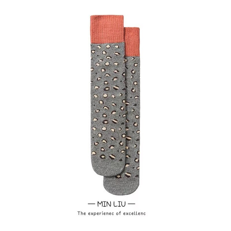 Calzini per bambini autunnali abbinati a colori lunghi con stampa leopardata calzini per bambini sport per il tempo libero calzini per ragazzi e ragazze 3 pezzi1 lotto WZ35