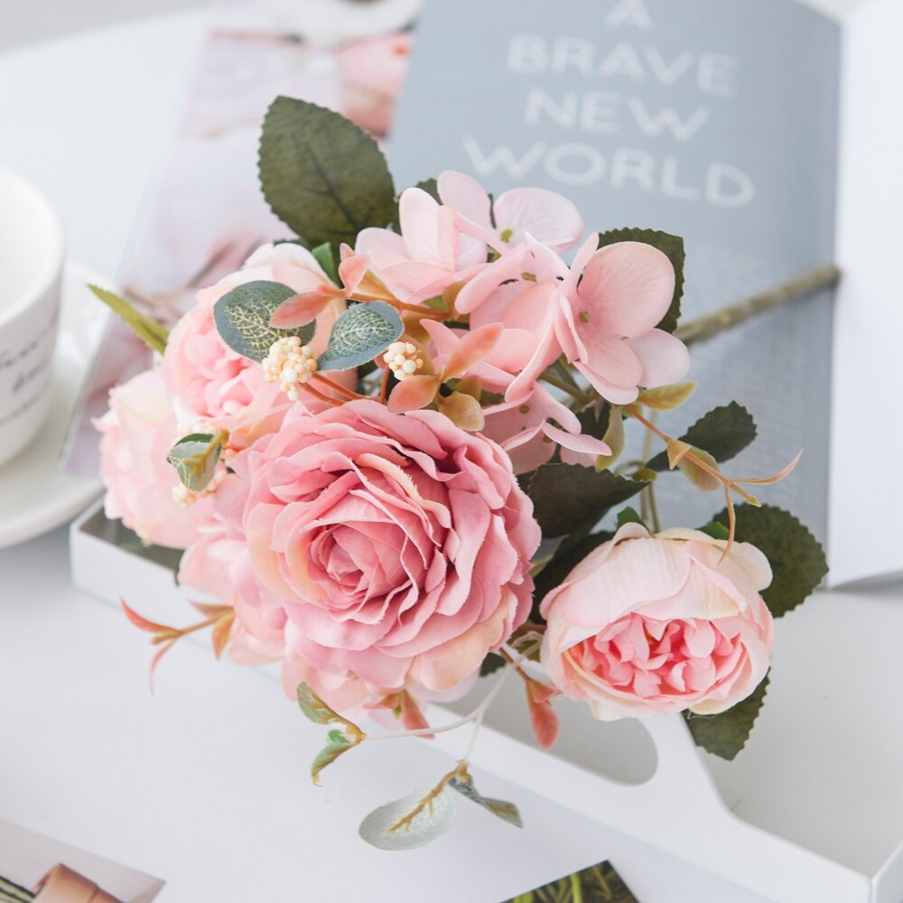 5 buntar rosa pionbukett konstgjorda blommor heminredningstillbehör bordsdukning bröllop dekorativ blomma: Rosa