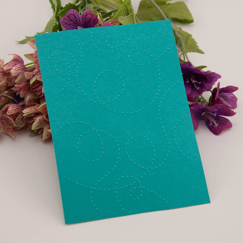 Irregular dotted lines Embossing Folders for Papers Photo Album Making Cards Supplies DIY Plastic Scrapbooking Cutting Dies